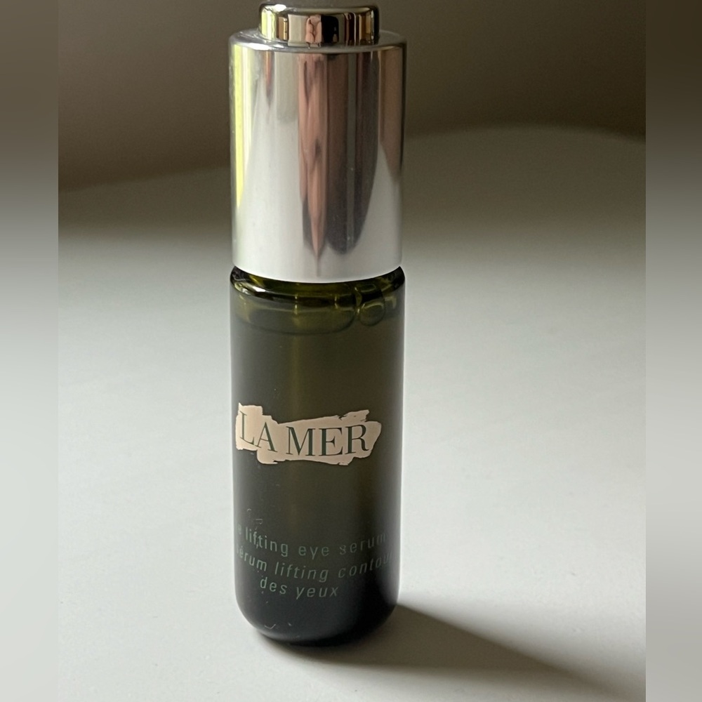 La Mer Lifting Eye Serum